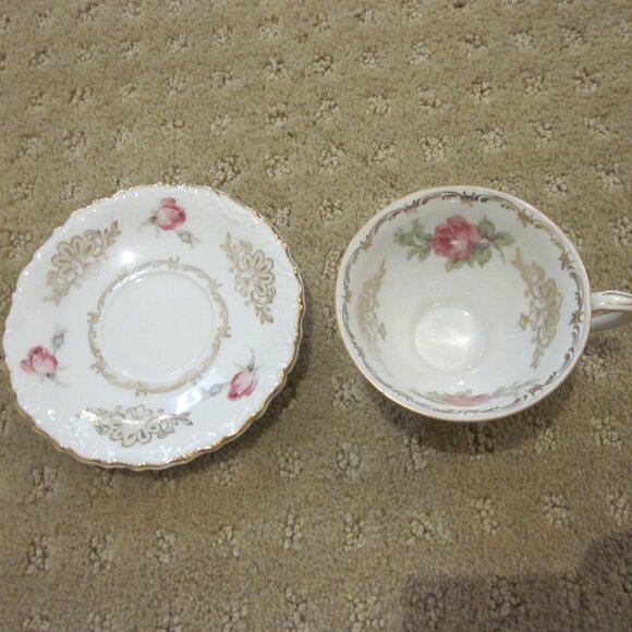 Schumann Tea Cup & Saucer - Picture 2 of 5